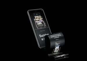 Free iPhone XS Longscroll Mockup
