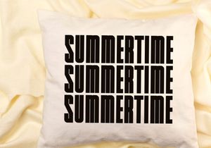 Summer Dragonfly - Modern Vintage Font