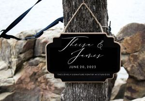 The Lovely - Signature Font