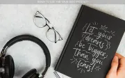 Rattfiny Script - Signature Script Font