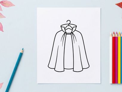 Capa minimalista branca pendurada em cabide de madeira. Peça de vestuário elegante para uso em branding de luxo e editoriais.