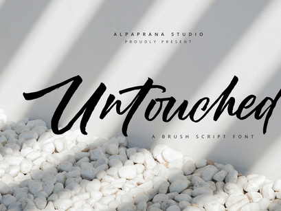 Untouched - Brush Script Font