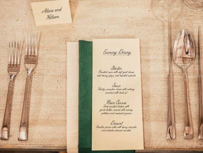 Yinderia | Handwritten Vintage Script