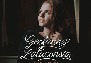 The Gallery - Monoline Script Font