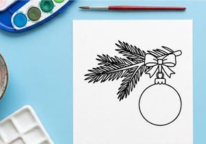 Guirlanda elegante de enfeite de Natal com galhos de pinheiro e laço decorativo para decoração festiva de fim de ano