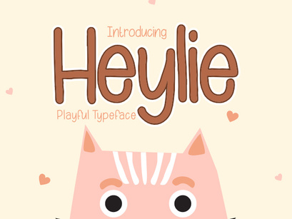 Heylie - Cute Playful Display