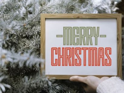 Charming Christmas - Outline Display