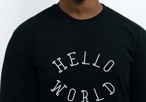 Holly Skates - Winter Display Font