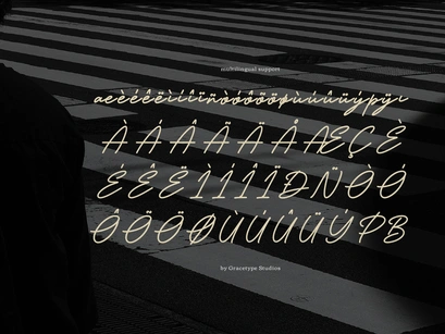 Fiorelyne | Handwritten Signature