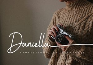 Cristine - Handwritten Font