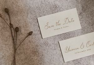 Claris Fleur | Handwritten Vintage Script