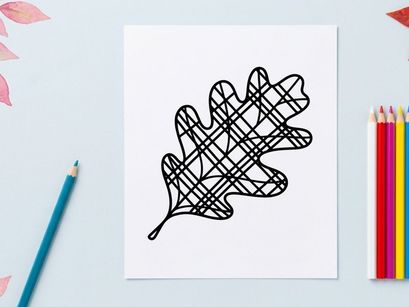 Abstract leaf-shaped wire sculpture. Modern decorative art piece for interior design