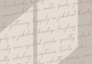 Rovalyon | Handwriting Font