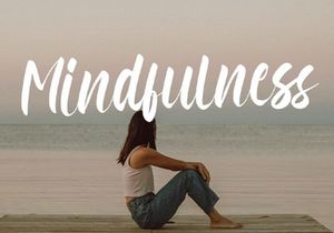 Honeymoon - Handwritten Font