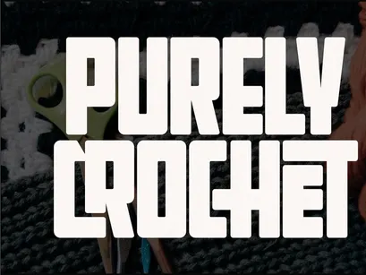 Crochets - Modern Display Font