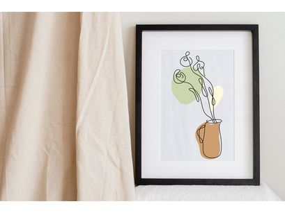 Flower Bouquet Shape Minimalist Line Art Drawing