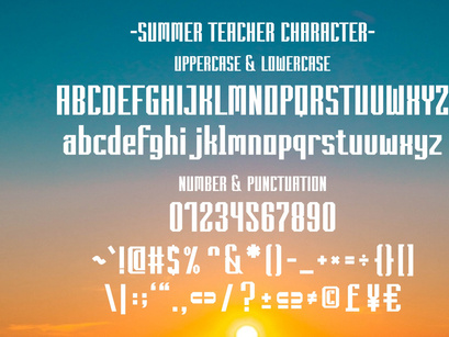 Summer Teacher - Vintage Condensed Font