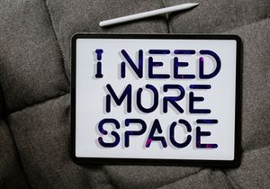 Space Future - Modern Display Font
