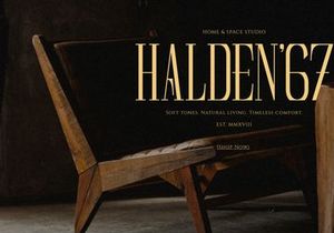 Reqaela | Display Serif Font