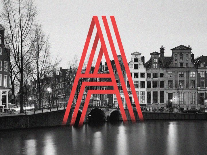 Paralines - Free Font