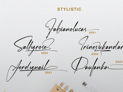 Janelotus - Signature Font