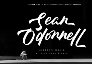 Luther King - Modern Script Font