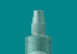 Spray Perfume Mockup
