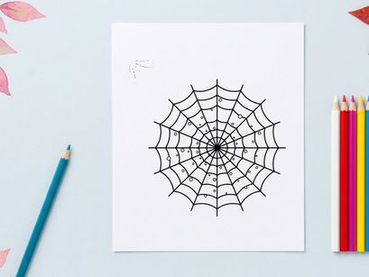 Telaraña aislada sobre fondo blanco. Detallada telaraña de araña para diseño de Halloween.