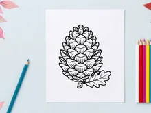 Close-up pine cone dengan daun. Detail botani alami untuk tema alam.