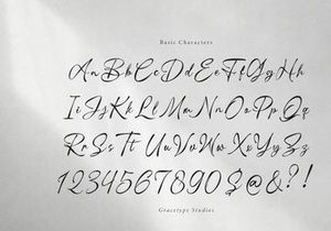 Yureliya | Handwritten Script
