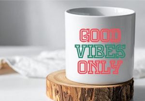 Holly Jolly - Display Font