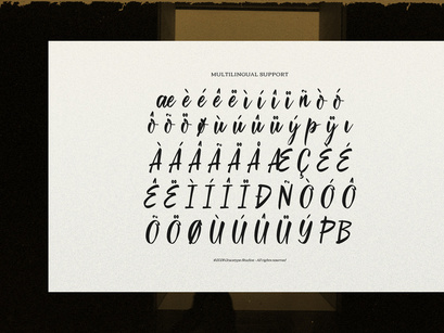 Fouragoh | Handwritten Script