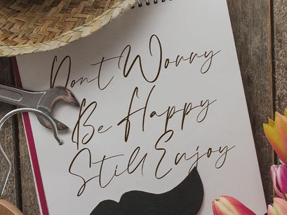 Calvin Fallen - Handwritten Signature Font