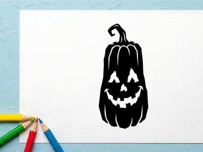 Calabaza de Halloween con cara espeluznante y tallo curvo