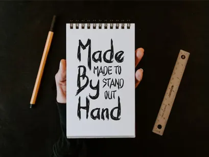 MUNEBAN – Raw Hand-Drawn Display