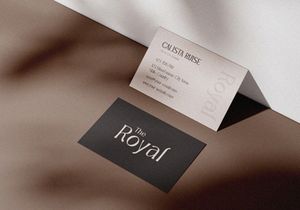Chelmsford - Display Serif Font