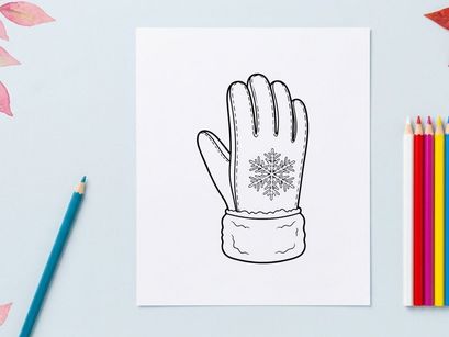 Winter gestrickte Handschuhe, die eine weiße Kerze für festliche Weihnachtsfeier und Dekoration halten