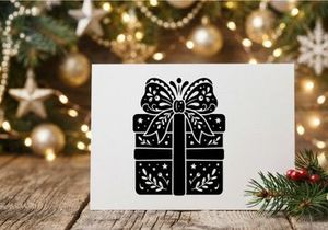 Festliche Weihnachts-Geschenkbox mit Schleife und Schleife für die Feierlichkeiten