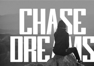 Dreamera - Modern Sans Serif Font