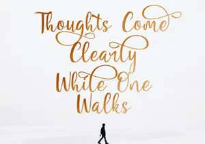 Renitah - Lovely Script Font