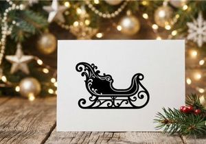Silueta negra de un trineo decorativo navideño aislado sobre fondo blanco