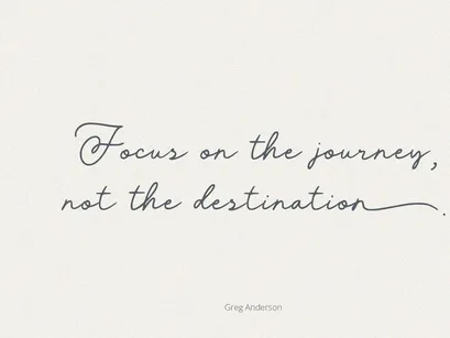 Bellise - Script Font