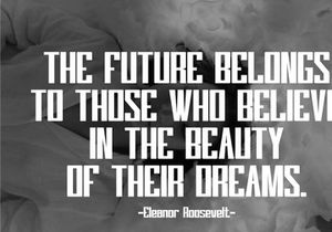 Dreamera - Modern Sans Serif Font