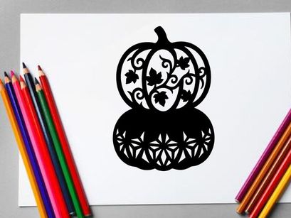 Silhoueta de una calabaza decorativa con intrincados patrones florales