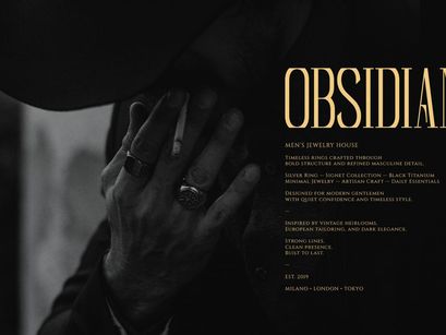 Reqaela | Display Serif Font