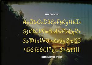 Romanelo Wandering | Retro Script Font