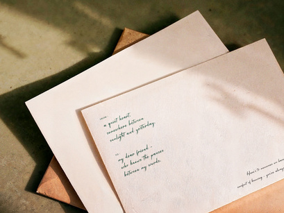 Waiting Cassey | Handwritten Script Font