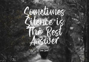 Hysteria - Stylish Script Font