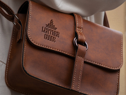 Rourque Hollowrail | Vintage Modern Serif