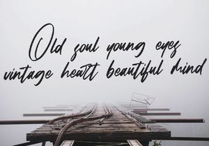 Falcon Harfing - Bold Script Font